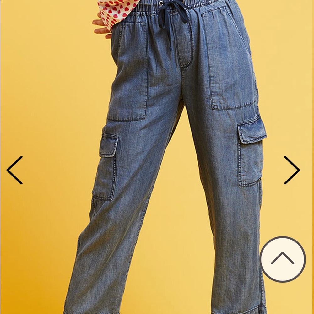 Velvet Heart Cargo pants - size Medium
